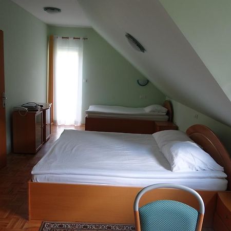 Rooms Hochkraut Celje Exterior foto